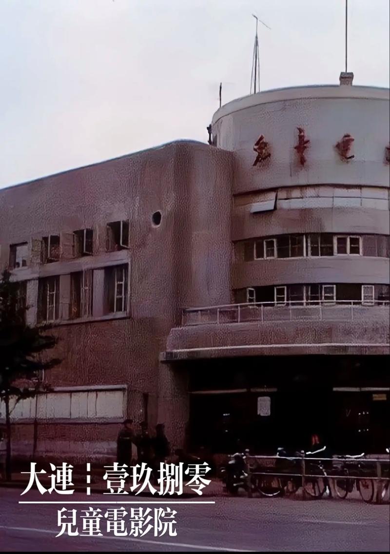 酒店约人妻13p的相关介绍