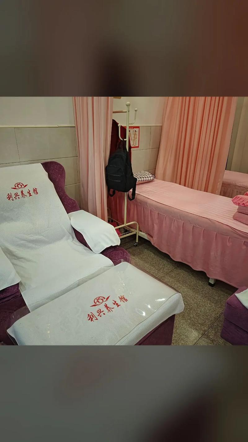 91宾馆人妻的相关介绍