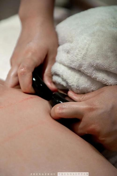 白嫩各种姿势美女被啪啪的相关介绍