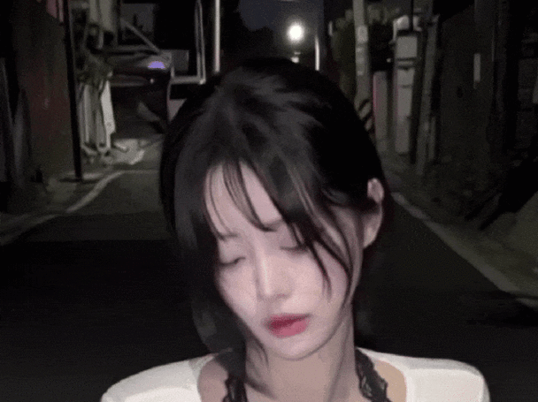 欧美熟妇欲又乱的相关介绍