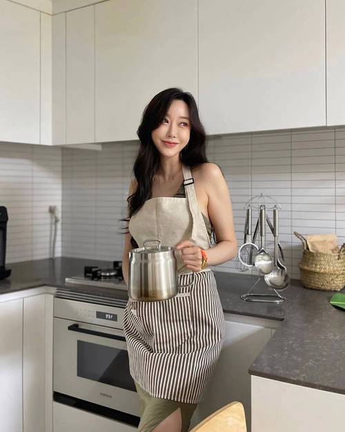 xxwww少妇的相关介绍